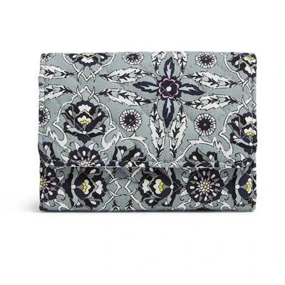 Vera Bradley Women's Cotton RFID Riley Compact Wallet 5 Vera Bradley Women's Cotton RFID Riley Compact Wallet - Image 3