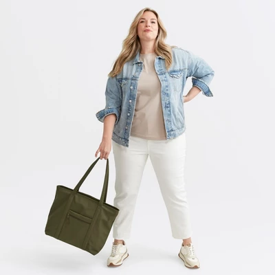 Vera Bradley Women's Cotton Vera Tote Bag 5 Vera Bradley Women's Cotton Vera Tote Bag - Image 3