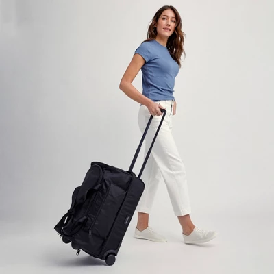 Vera Bradley Rolling Duffel Bag 8 Vera Bradley Rolling Duffel Bag - Image 6