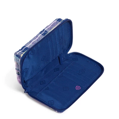 Vera Bradley RFID Smartphone Wristlet 4 Vera Bradley RFID Smartphone Wristlet - Image 2