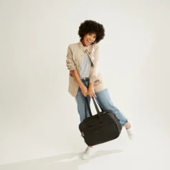 Vera Bradley Women's Lay Flat Travel Bag -Fashion Bag Store GUEST bd8bcdc5 f46e 4f15 8f29 8373c3c460f4