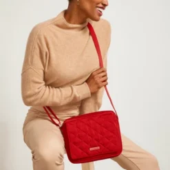 Vera Bradley Medium Hipster Crossbody Bag -Fashion Bag Store GUEST e20a9a8e bc84 418c 8b88 b681feb241c1