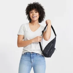 Vera Bradley Women's Mini Sling Backpack -Fashion Bag Store GUEST eaac75a9 ace3 4936 bbfd 76c0b73a9a2e