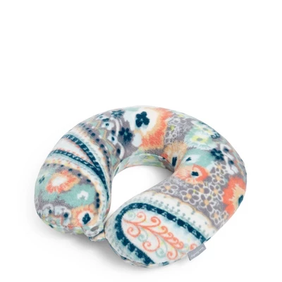 Vera Bradley Women's Fleece Travel Neck Pillow 4 Vera Bradley Women's Fleece Travel Neck Pillow - Image 2
