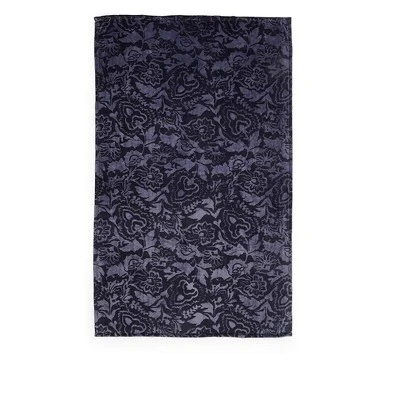 Vera Bradley Women's Fleece Textured Throw Blanket 5 Vera Bradley Women's Fleece Textured Throw Blanket - Image 3