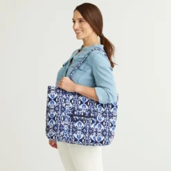 Vera Bradley Women's Microfiber Vera Tote Bag -Fashion Bag Store GUEST ef7e542f 0473 48ce be4d f99cf8cead68